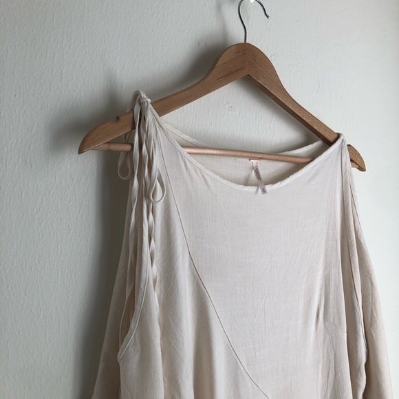 Free People size Medium Clear Skies Cold Shoulder Ivory Tunic Mini Dress - Picture 6 of 12